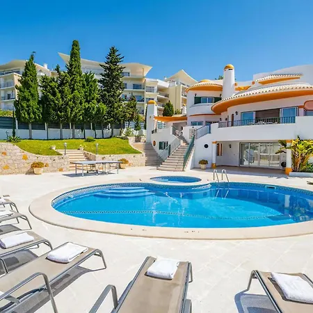 Prázdninový dům 5Bdr Villa Sea Views And Private Pool Albufeira