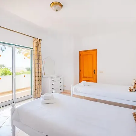 5Bdr Villa Sea Views And Private Pool 알부페이라